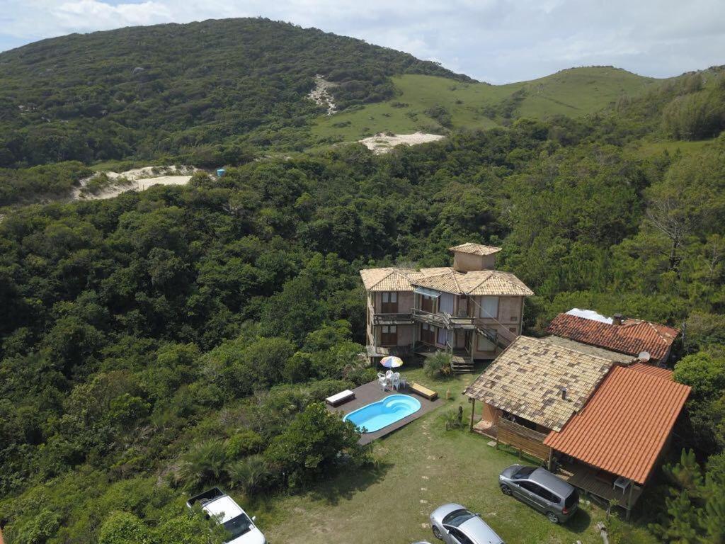 Villa California Praia do Rosa Buitenkant foto